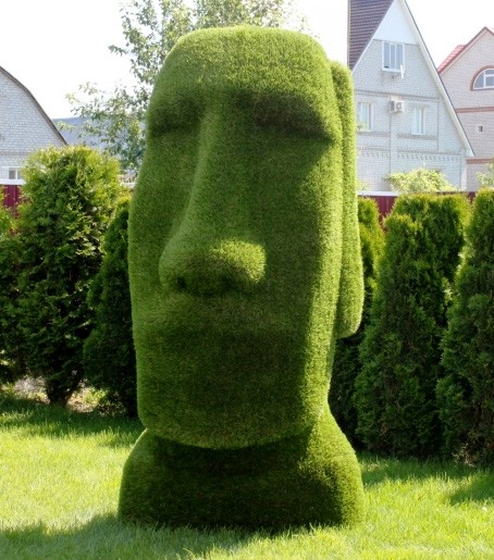 Topiary, idol, head from Easter Island.