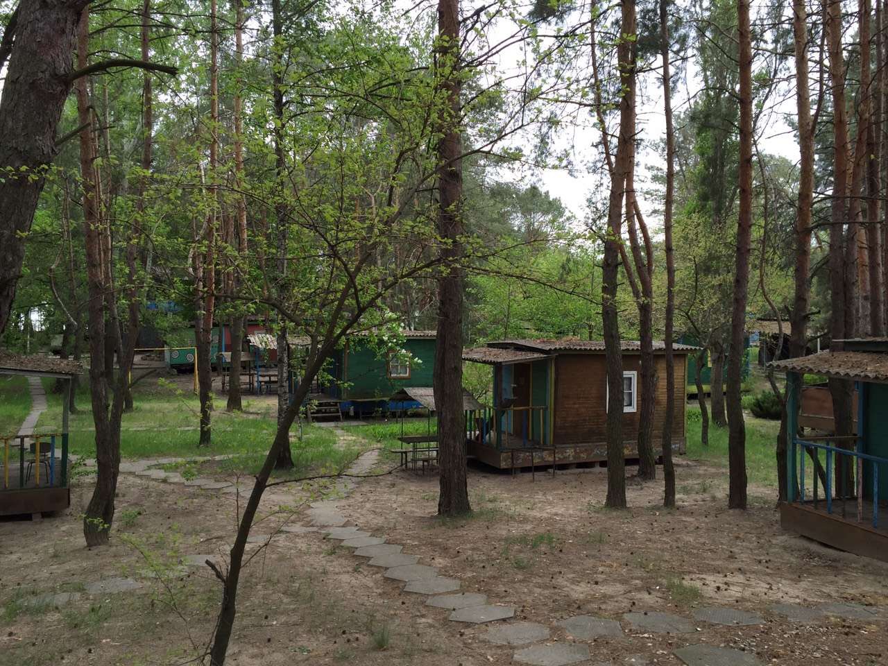 Dneprodzerzhinsk tourist base