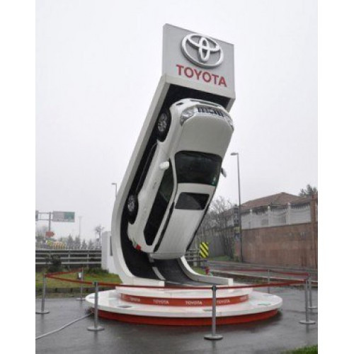 Volumetric outdoor advertising for Toyota car